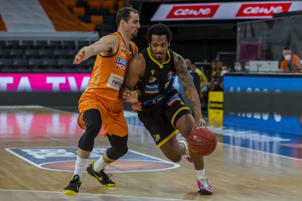 的核心成员 的核心成员