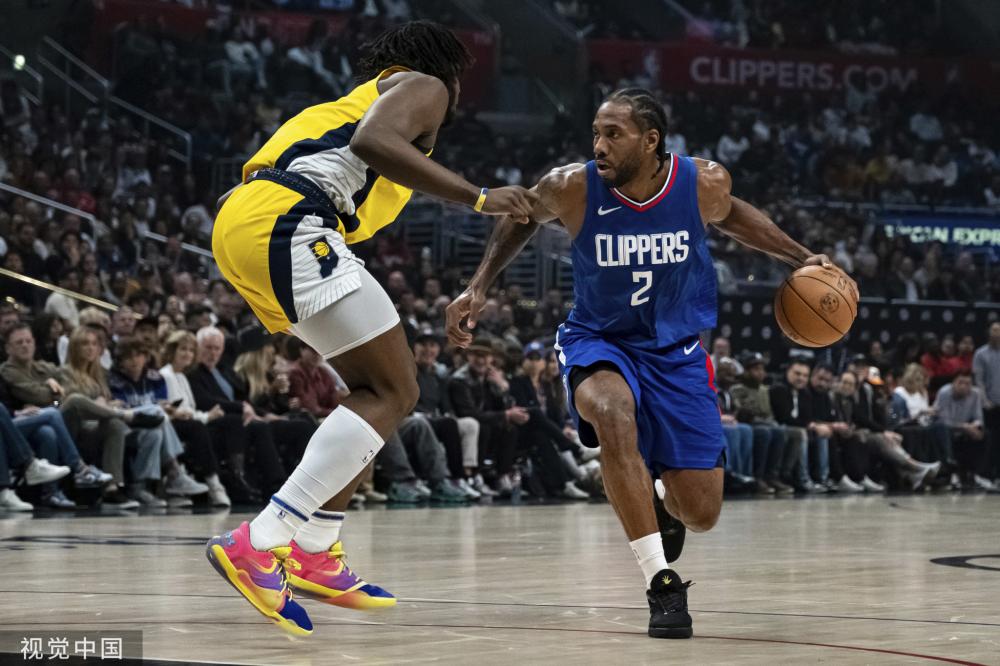 球迷们奉献 球迷们奉献